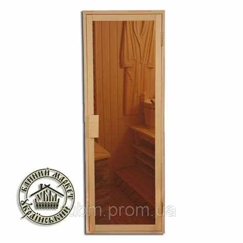 Как выбрать деревянные двери для бани