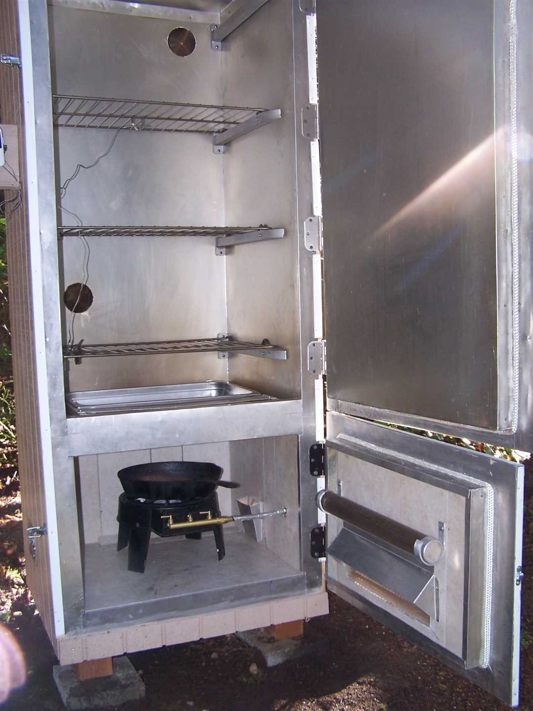 Установка нагревательного элемента и терморегулятора