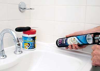 Как правильно нанести герметик для ванны: советы и рекомендации