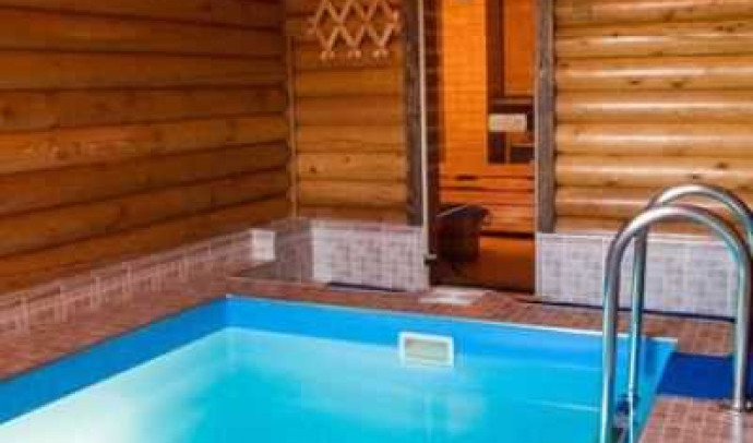 Баня с бассейном: 10 идей для идеального оздоровительного отдыха