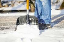 Как правильно выбрать лопату для снега в автомобиль: советы от профессионалов
