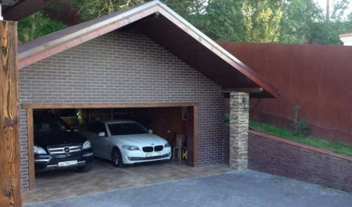 Как выбрать оптимальные размеры гаража на 2 машины для вашего автопарка: советы экспертов