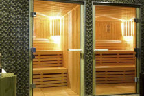 Стеклянные двери для сауны: идеальный баланс между эстетикой и надежностью